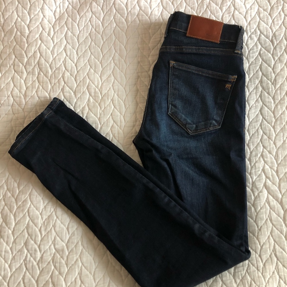 Madewell Dark wash skinny jeans size 24